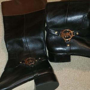 Michael Kors brand new boots size 7